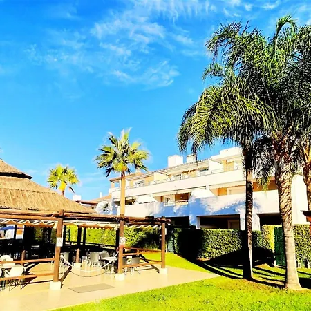 Apartment Stunning 2-bedroom Duplex Penthouse In El Paraiso, *