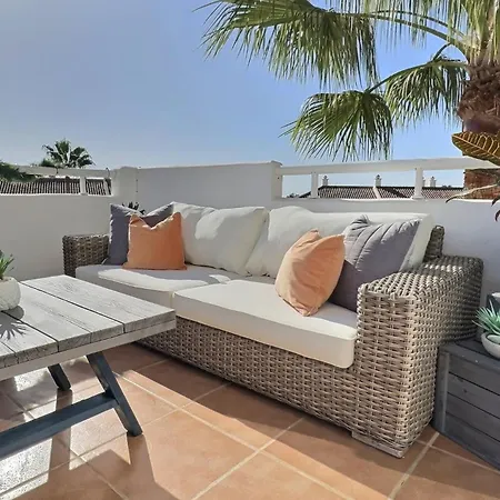 Stunning 2-bedroom Duplex Penthouse In El Paraiso, Estepona