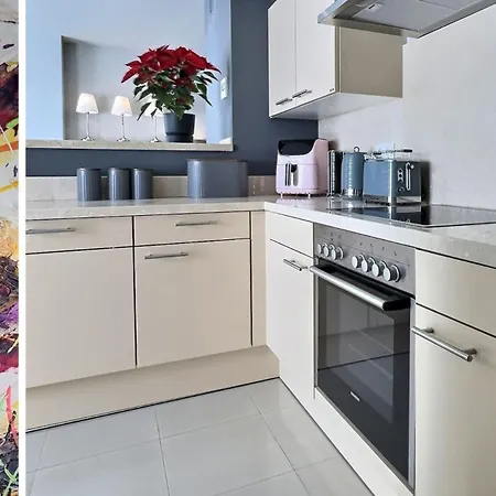Stunning 2-bedroom Duplex Penthouse In El Paraiso, * Estepona